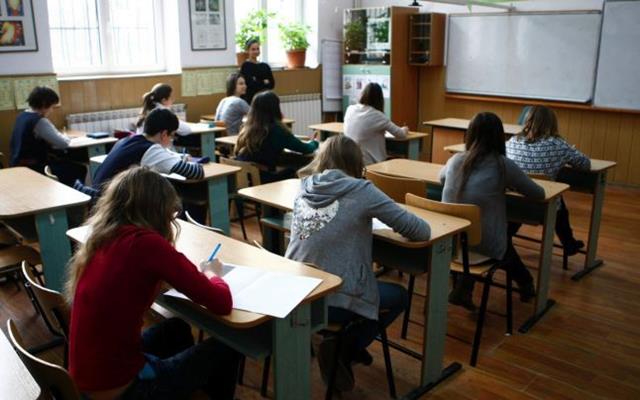 Elevi botoșăneni prezenți la Concursul Național de Chimie ”Petru Poni”