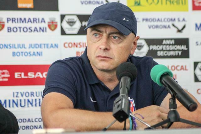 Leo grozavu conf (1 of 1) (Copy)