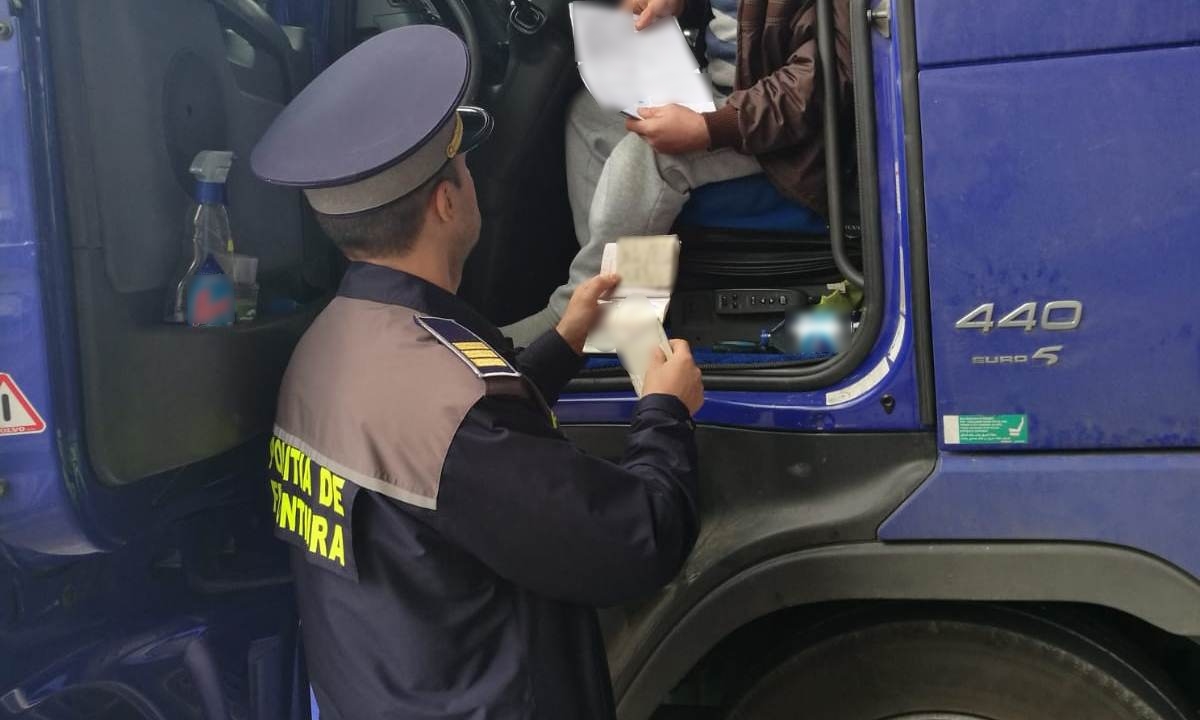 politie- frontiera-control-acte-permis-ci (2)