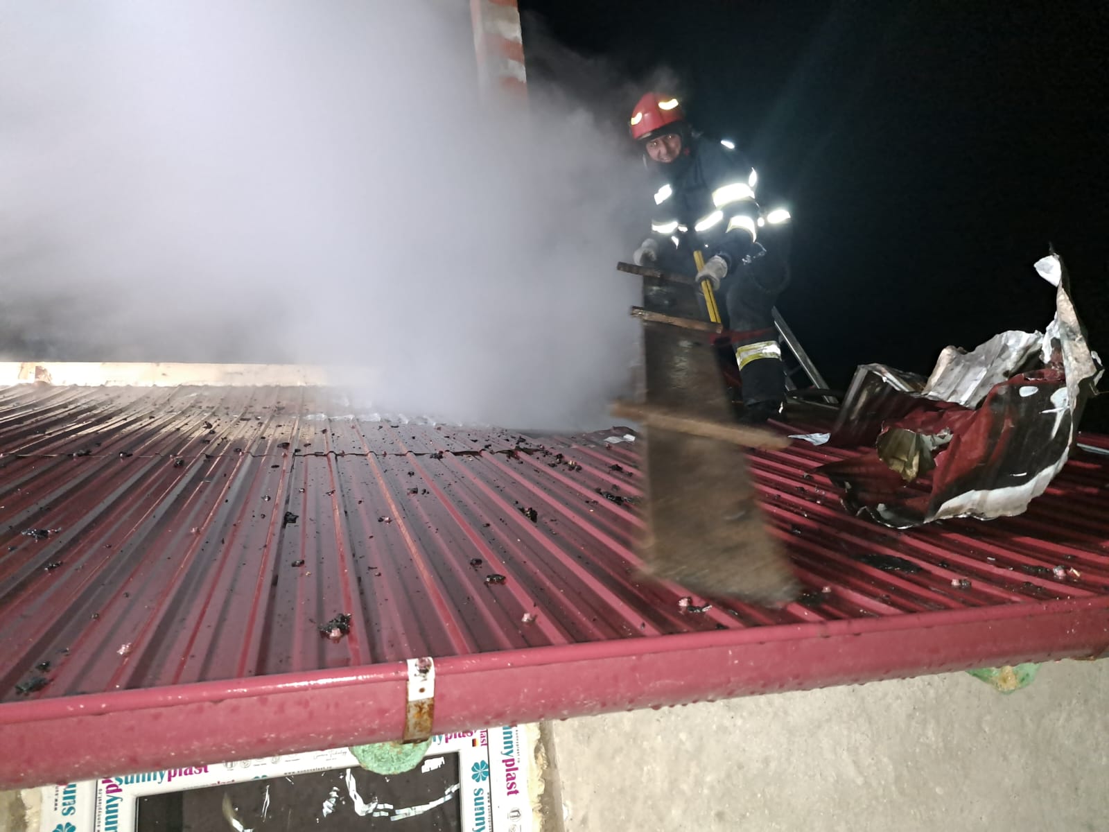 incendiu – acoperis (1)